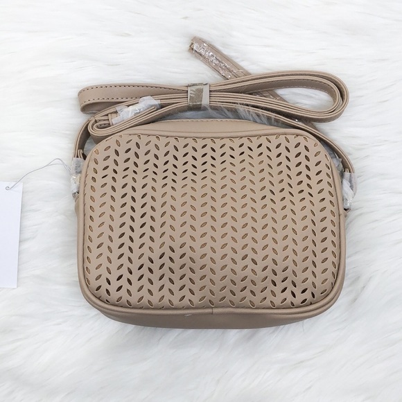 Summer & Rose Tan Delilah Crossbody Purse - Picture 6 of 7